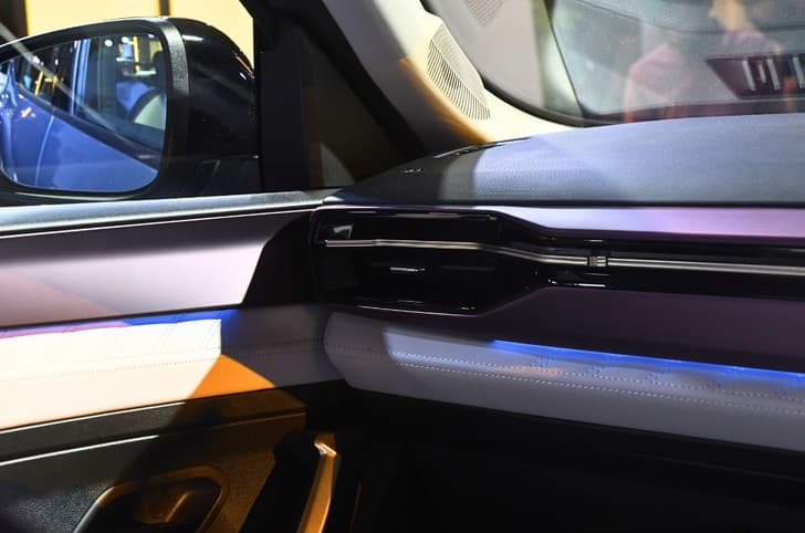 Nissan Tekton dashboard