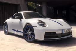 Porsche 911 Carrera T front quarter static