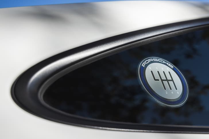 Porsche 911 Carrera T quarter glass sticker
