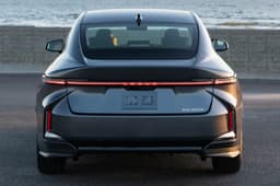 Lexus ES 350h rear static