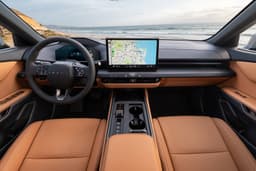 Lexus ES 350h interior
