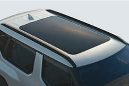 kia syros ev in studio
