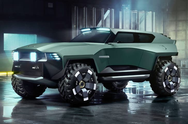 Aston Martin Dreadnought SUV side profile image static