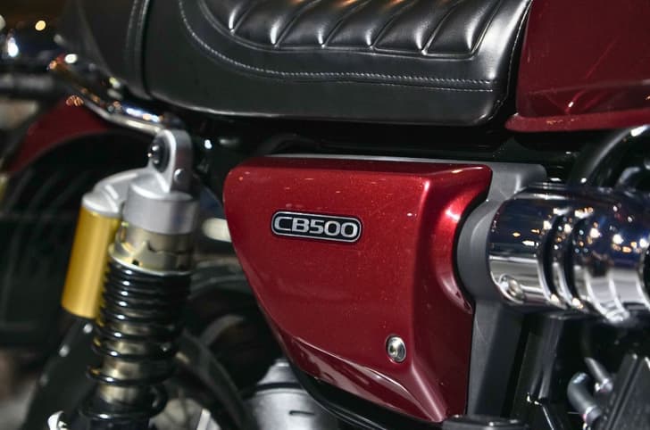 Honda CB500 side panel