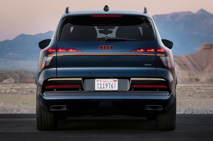 Audi Q9 rear static image