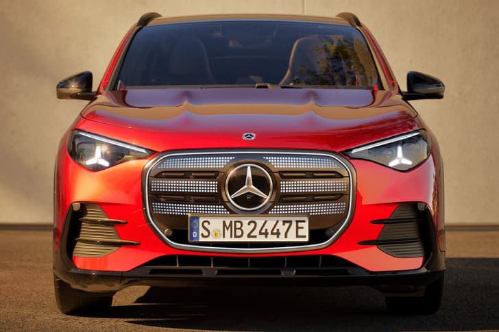 2026 mercedes gla in studio