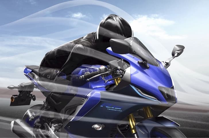 Yamaha R15 V4 MotoGP Edition wind testing