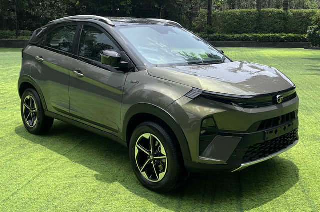 Tata Nexon Camo Edition 