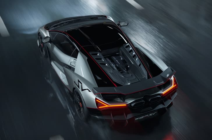 lamborghini revuelto sv on road