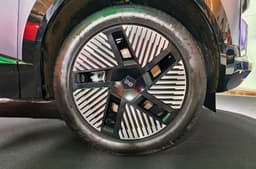 Mahindra BE 6 Sporteq alloy wheel
