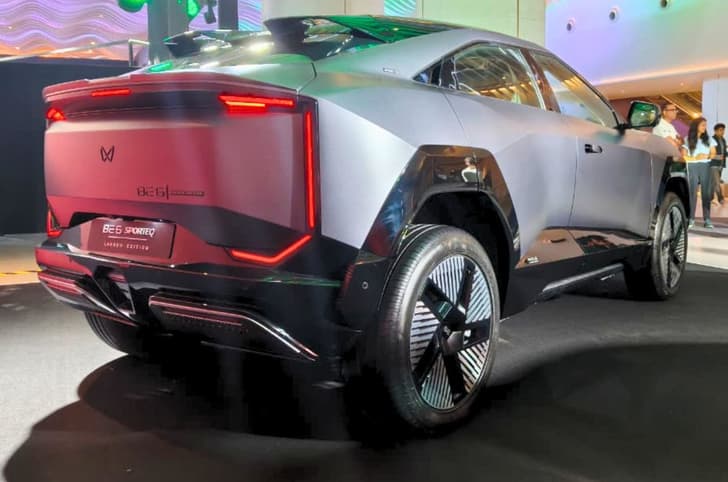 Mahindra BE 6 Sporteq rear quarter static