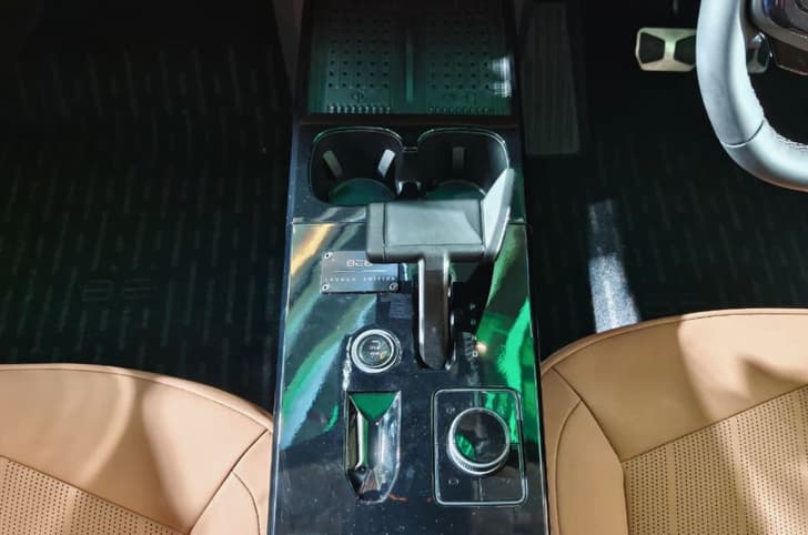 Mahindra BE 6 Sporteq centre console