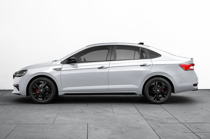 Skoda Slavia facelift Monte Carlo Brilliant Silver with Black roof
