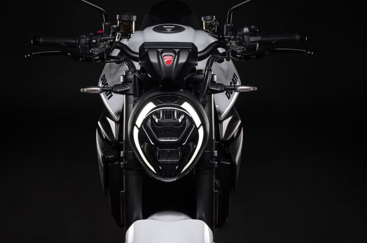 Ducati Monster V2 headlight