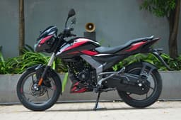 Bajaj Pulsar 150 left side profile