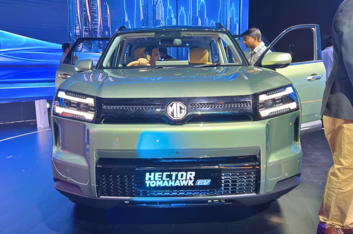 MG Hector Tomahawk EV Front