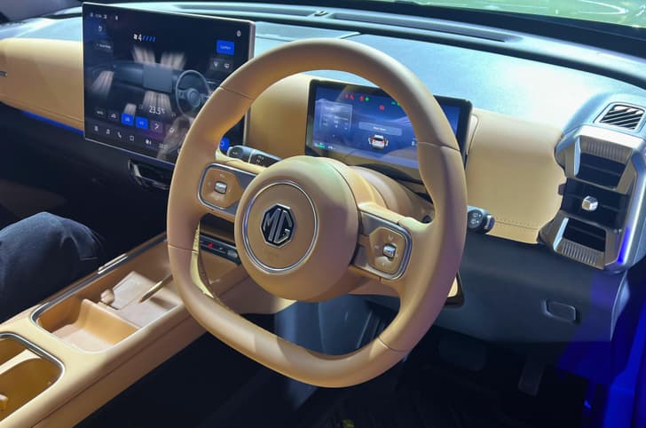 MG Hector Tomahawk EV steering wheel