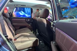 MG Hector Tomahawk PHEV rear seats