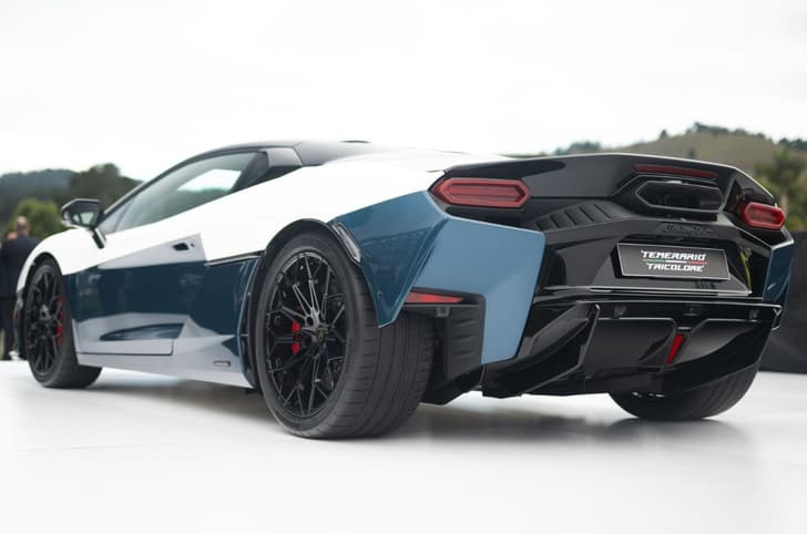 Lamborghini Temerario Tricolore rear quarter