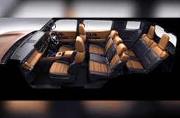 Fifth-gen Mitsubishi Pajero seats