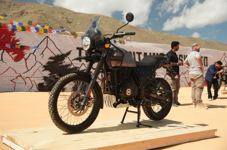 Royal Enfield Himalayan 440 front three quarter