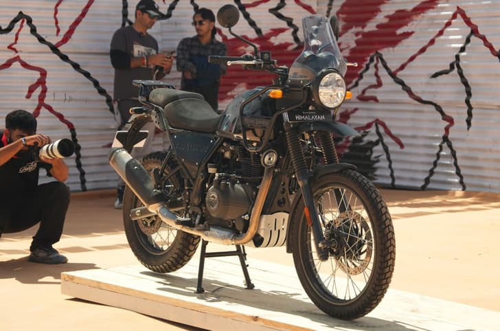 Royal Enfield Himalayan 440 right front three quarter