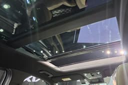 kia sorento on stage