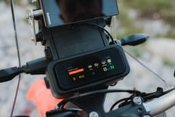 A close up shot of the configuration options available for the optional Rally ride mode.