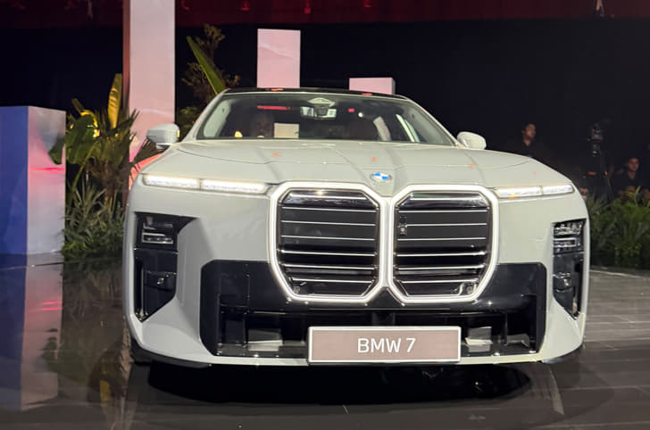 2026 BMW i7