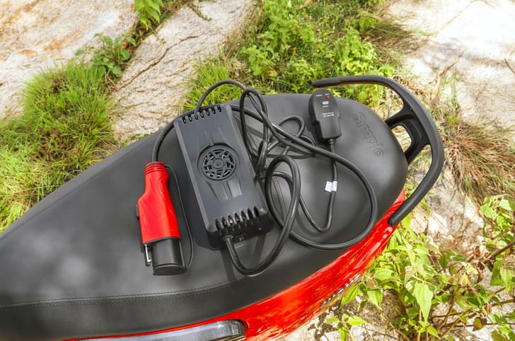 An outside shot showing the Simple Wave's standard 750W portable charger