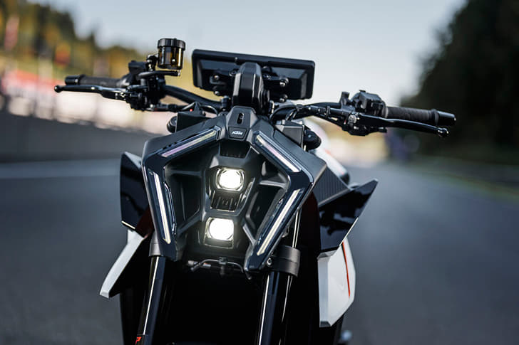 An outside close up image showing the KTM 990 Duke R's headlight
