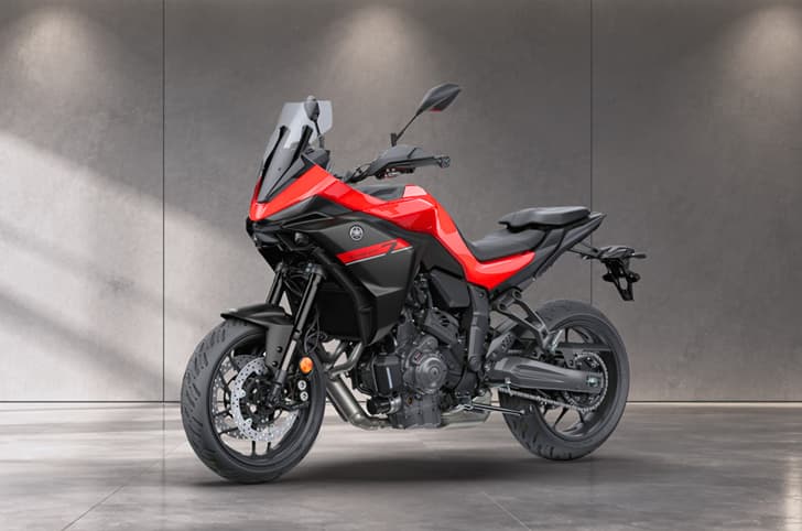 Inside render showing the Yamaha Tracer 7 in Redline colour.
