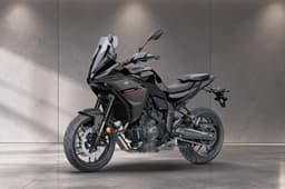 Inside render showing the Yamaha Tracer 7 in Midnight Black colour.