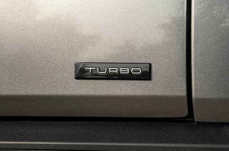 Renault Triber turbo badge