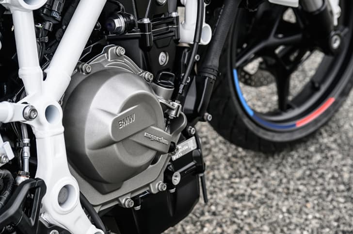 BMW F 450 R image gallery