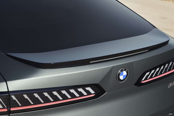 bmw iX4 in studio