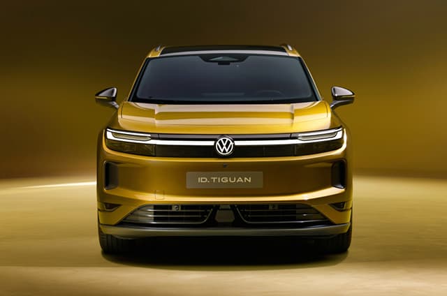 volkswagen id tiguan in studio