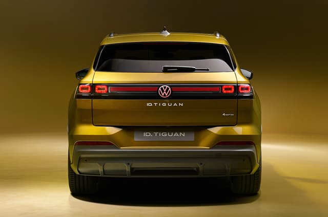 volkswagen id tiguan in studio