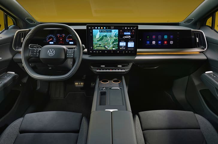 volkswagen id tiguan in studio