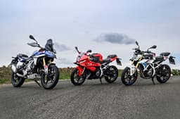 Left to right, F 450 GS in GS Trophy, F 450 RR in Racing Red and F 450 R in Snaefell white / M Motorsport colours.