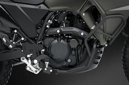 A close up indoor render showcasing the KLR650 DF engine