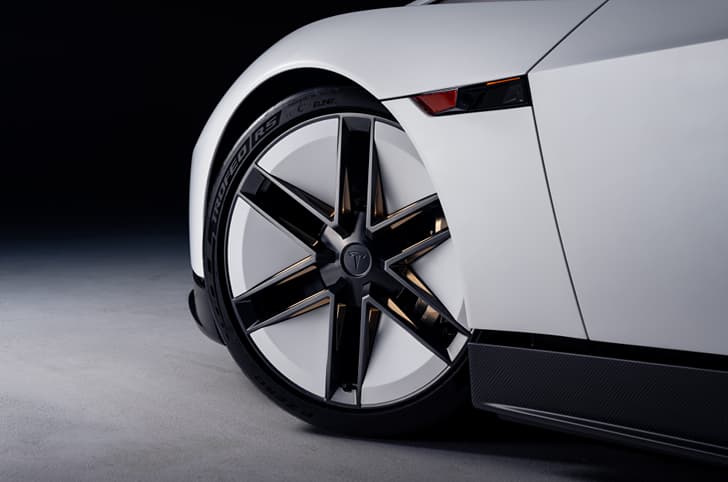 New Tesla Roadster image gallery