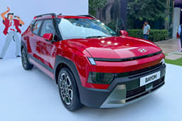 Hyundai Bayon front quarter static