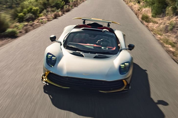 Aston Martin Valhalla Spider front tracking