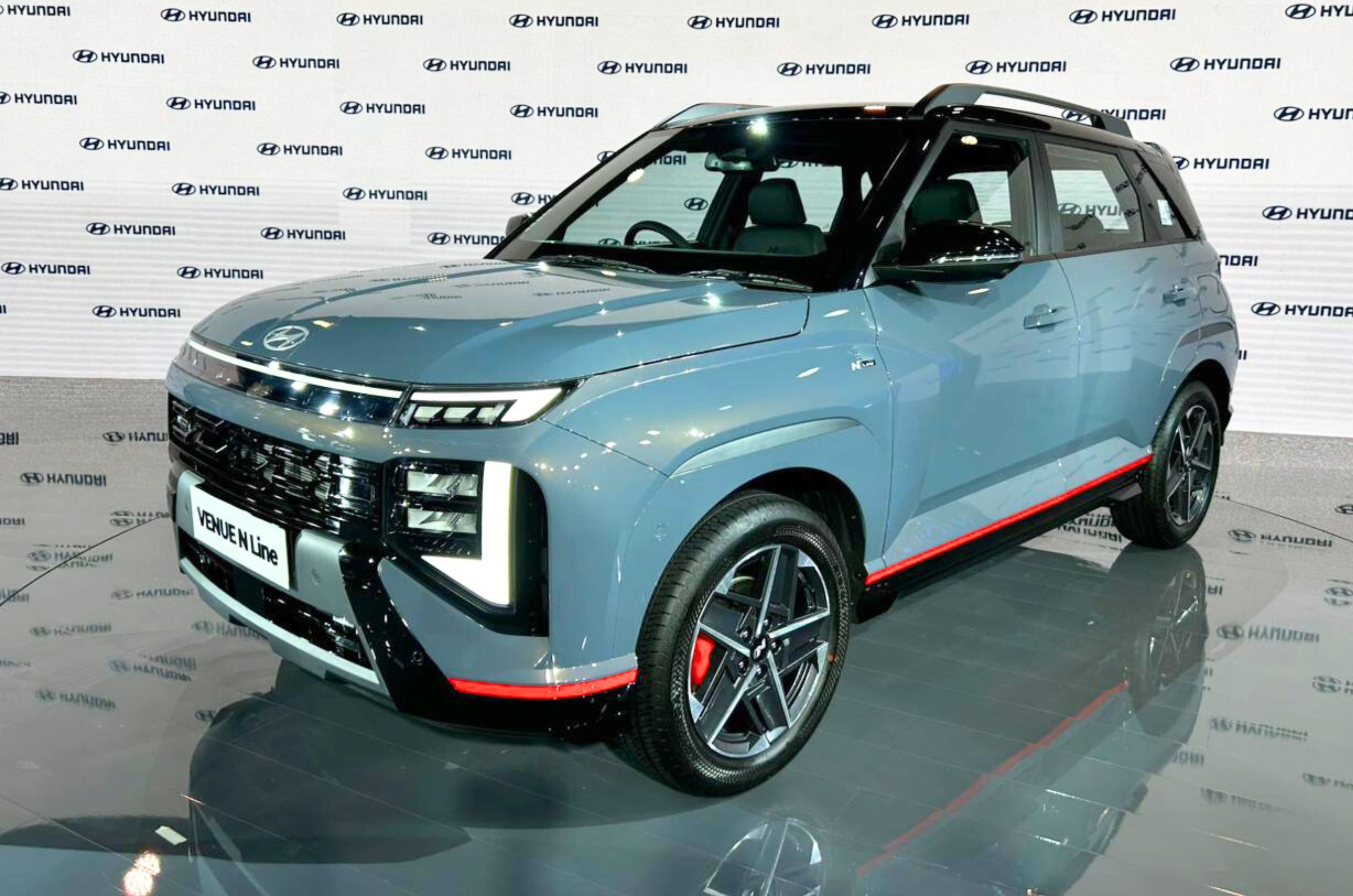 new hyundai venue n line on stage