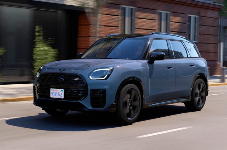  Mini Countryman SE All4 launched at Rs 66.90 lakh