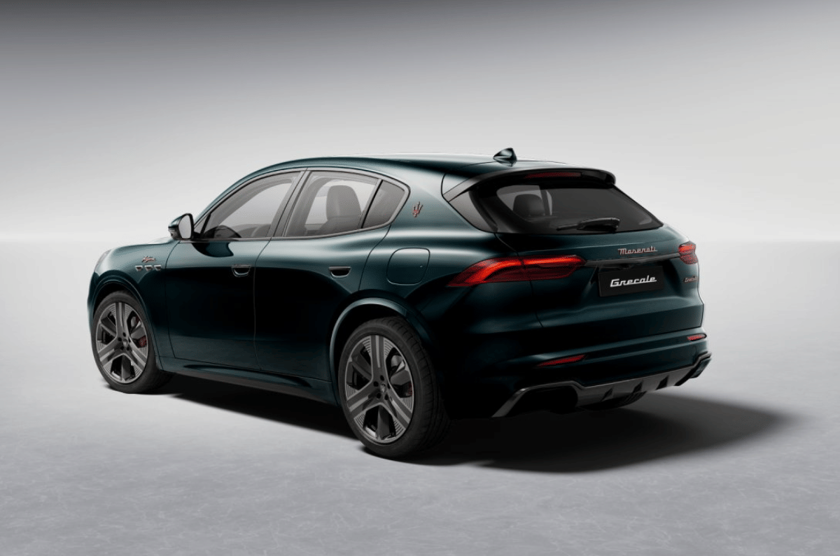 Maserati Grecale Folgore rear
