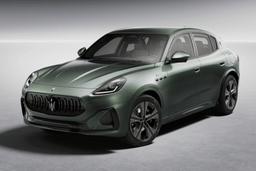 Maserati Grecale Folgore Verde Royale color