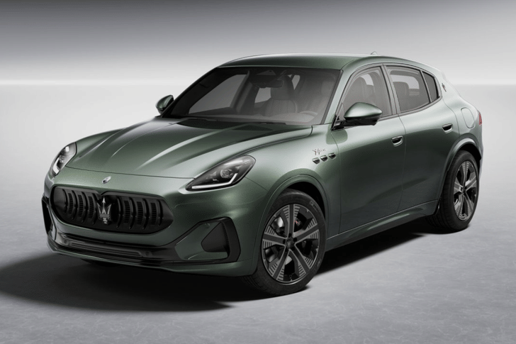 Maserati Grecale Folgore Verde Royale color
