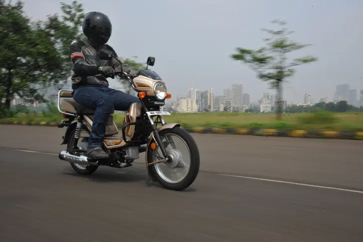 TVS XL 100